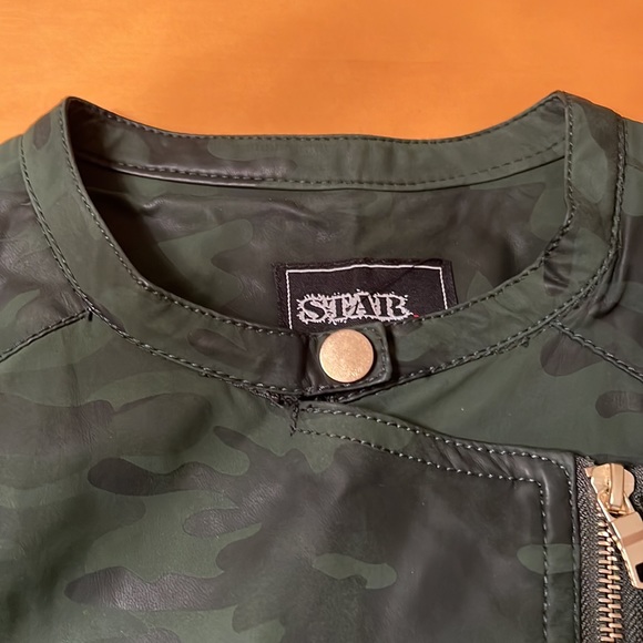 Camp jacket - Picture 4 of 9